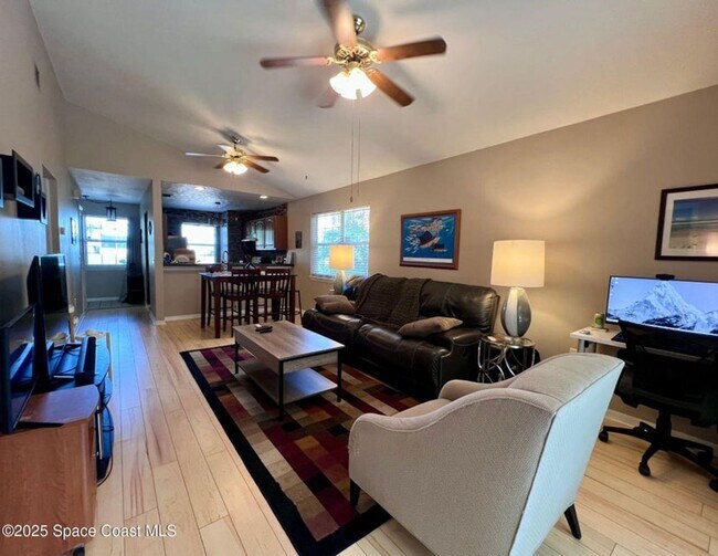 Foto del edificio - 2326 Talmadge Dr