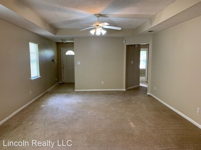 Foto del edificio - 3 br, 2 bath House - 3008 Ginny Drive