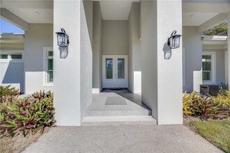 Building Photo - 4885 Tamarind Ridge Dr