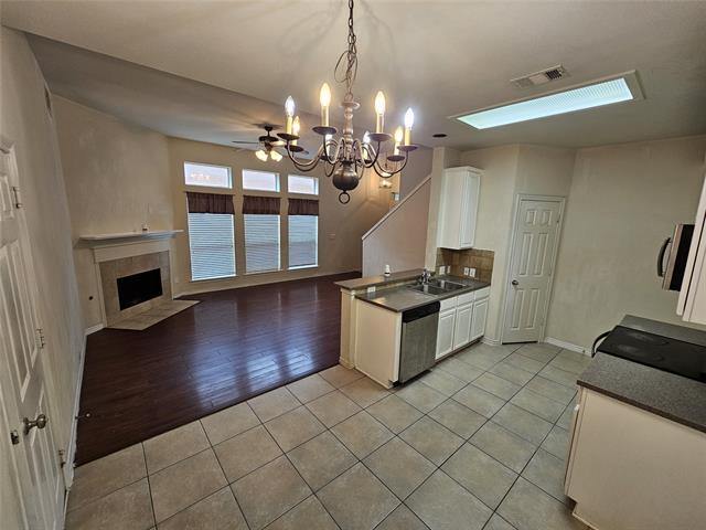 Foto del edificio - 7341 Danbridge Ln