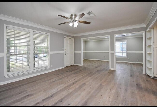 Foto del edificio - 6638 Granite St