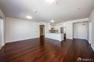 Building Photo - 50 Jerrold Ave
