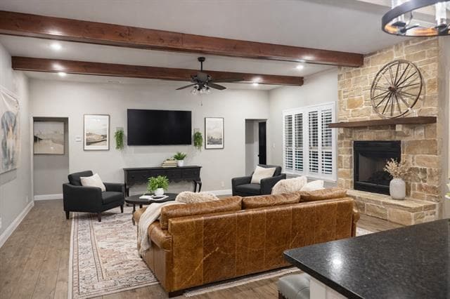 Foto del edificio - 6617 Cedar Elm Dr
