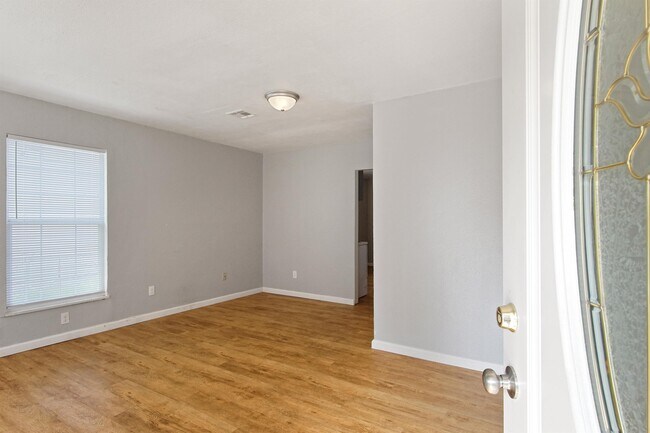 Building Photo - 3416 S Liberty Ave