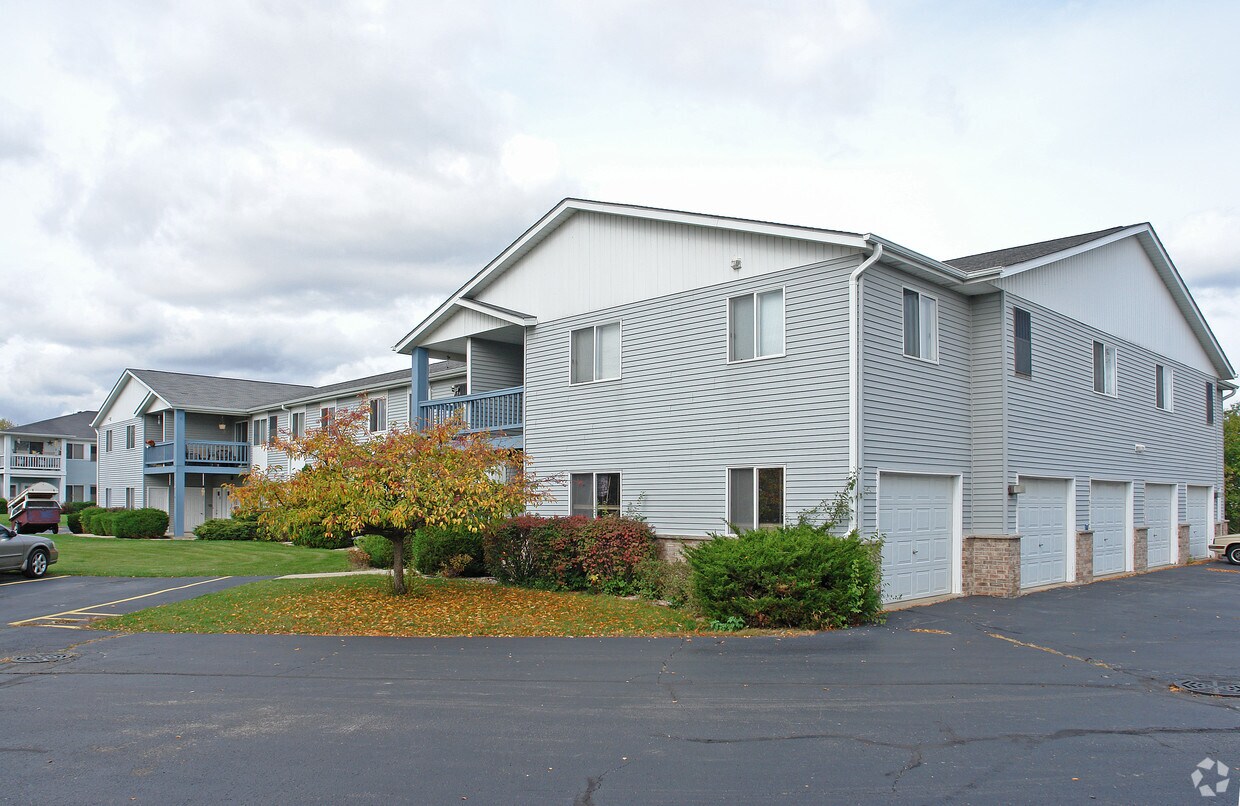 Building Photo - 309 Meadowview Ct