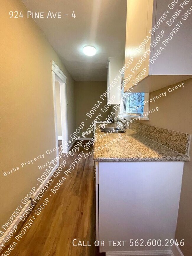 Building Photo - STUNNNING STUDIO/1BATH APARTMENT IN THE CI...