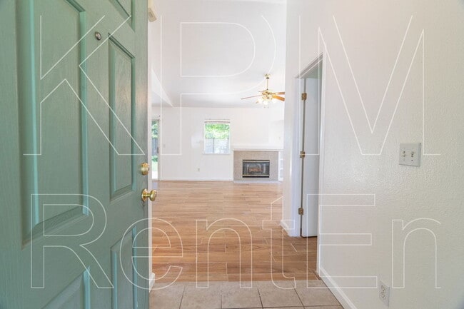 Foto del edificio - 4436 Abruzzi Cir