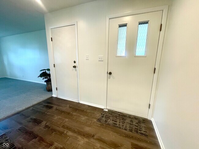 Foto del edificio - 5505 N Austin Dr