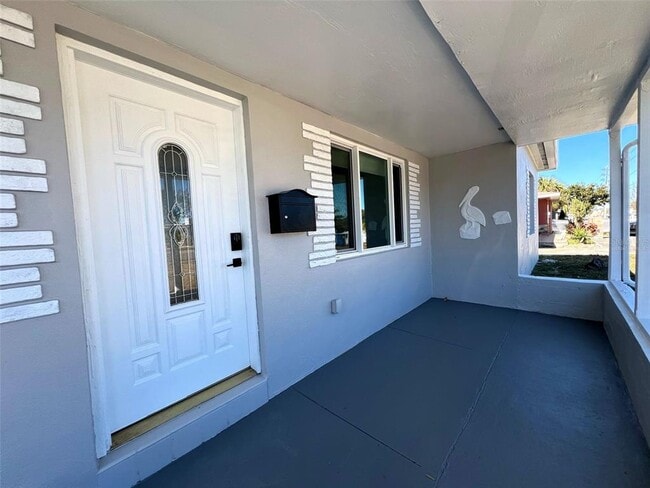 Foto del edificio - 6000 Dr M.L.K. Jr St N