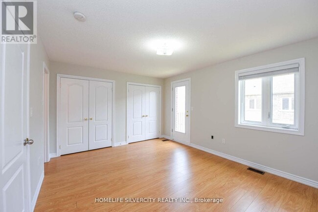 Building Photo - 7 Miami Grove