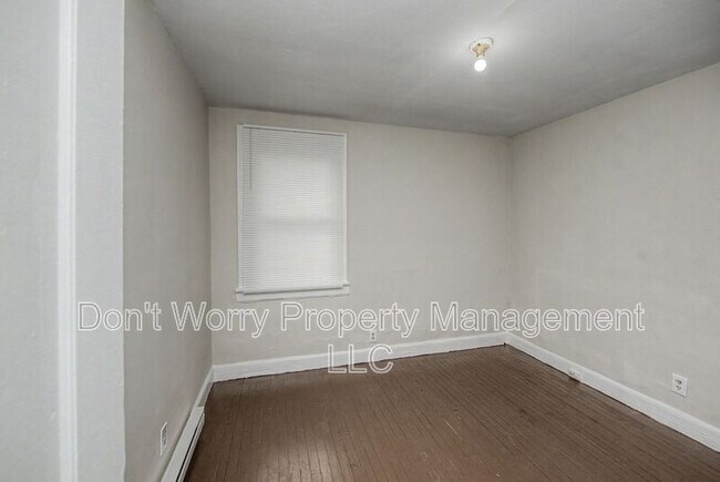 Foto del edificio - 402 Winston St