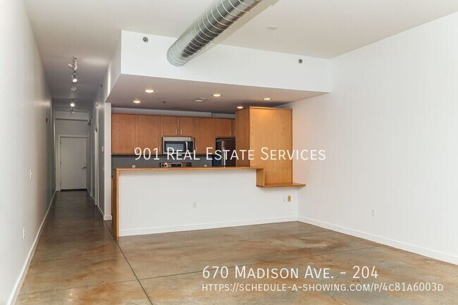 Building Photo - 670 Madison Ave