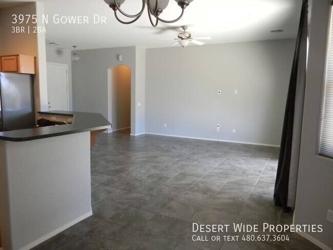 Building Photo - 3975 N Gower Dr