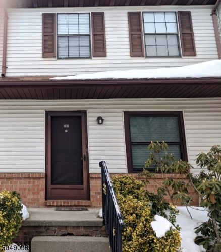 Primary Photo - 267 Riva Dr
