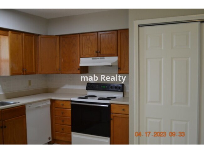 Building Photo - 3-2-1 Single Story home in Carrollton ISD