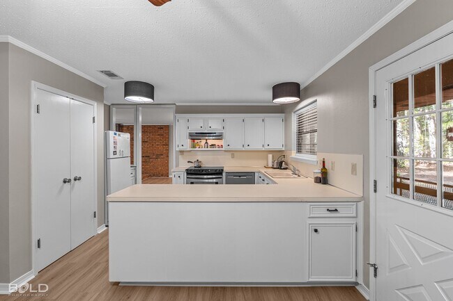 Foto del edificio - Home For Rent in Benton!