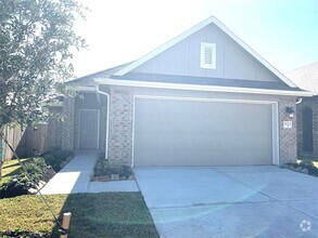 Building Photo - 5023 Azalea Trace Dr