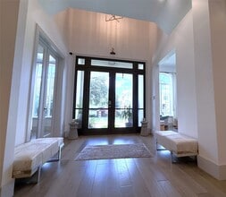 Building Photo - 4043 Tartan Ln