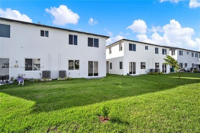 Foto del edificio - 22535 SW 125th Ave