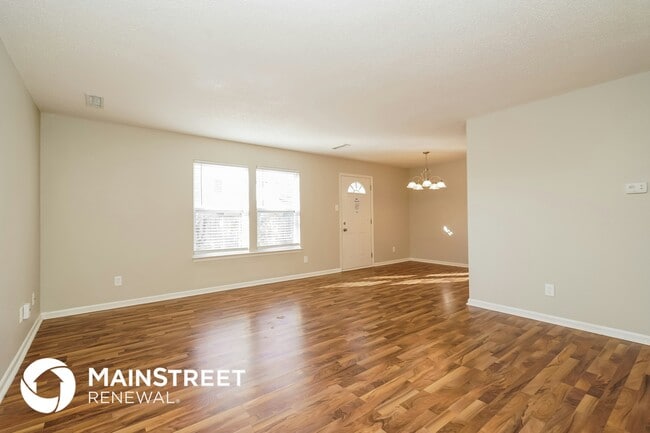 Building Photo - 1290 Freemont Ln