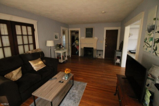 Foto del edificio - 169 Winchester St