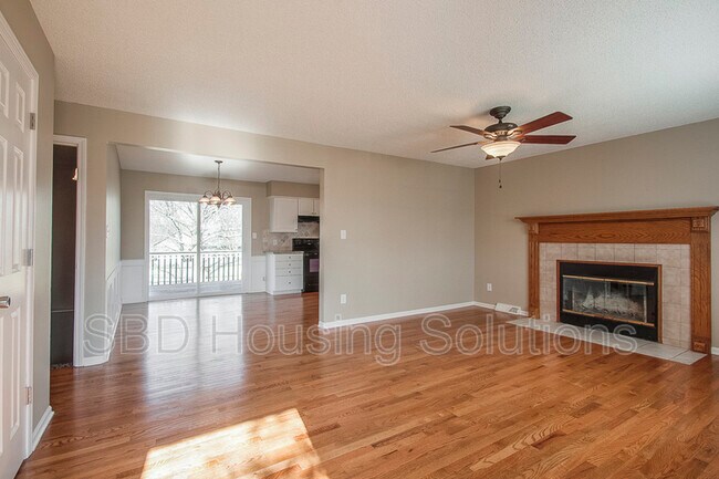 Foto del edificio - 208 SE Country Ln