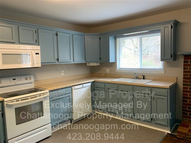 Foto del edificio - 4177 Happy Valley Rd