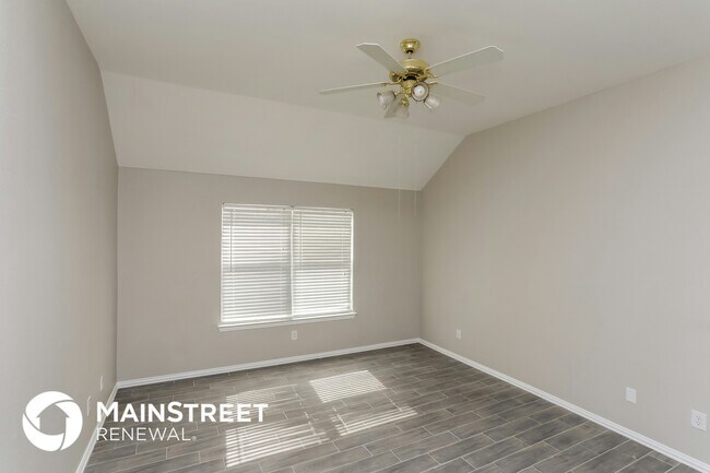 Foto del edificio - 3164 Kingswood Ct