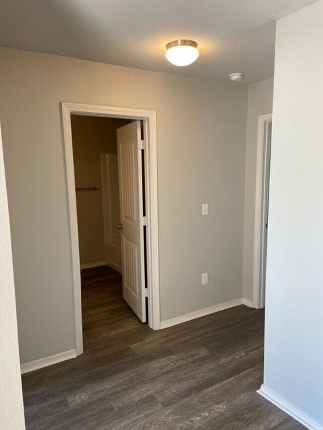 99 Move In Special BRAND NEW Four Bedro... House Rental in