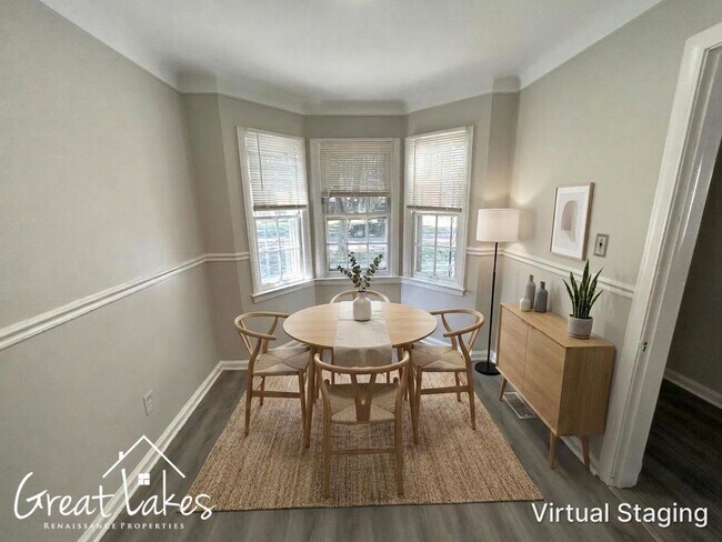 Building Photo - Stunning 3 Bedroom 1 Bathroom now available for rent