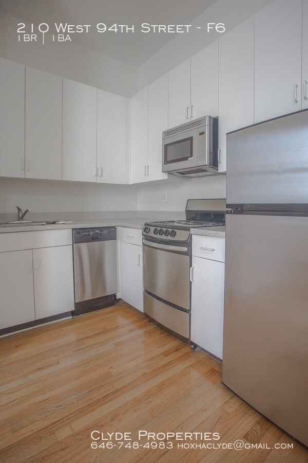 Foto del edificio - 210 W 94th St