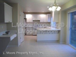 Building Photo - 15225 NW Twinflower Dr
