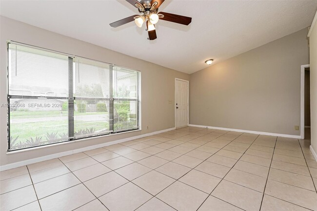 Building Photo - 12351 Gingerwood Ln