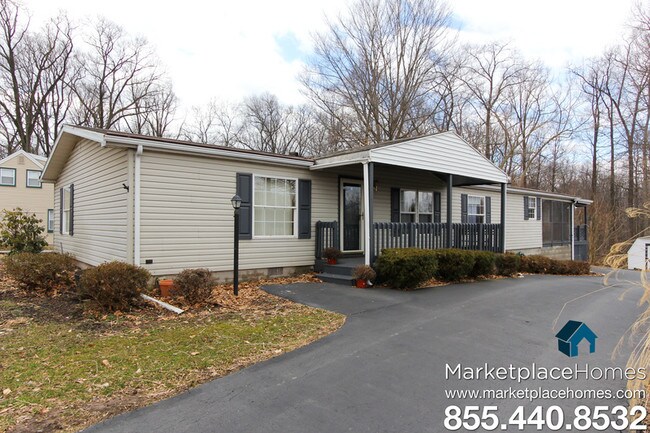 Building Photo - 225 W Ridge Rd