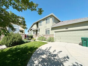 Building Photo - 22351 E Plymouth Cir