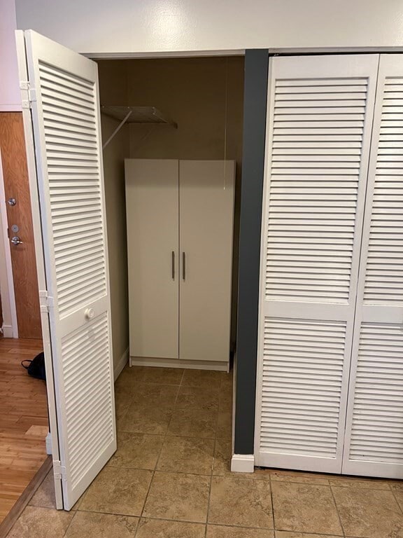 Building Photo - 33 Sleeper St