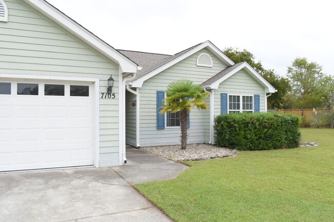 Building Photo - 7105 Centallion Ct