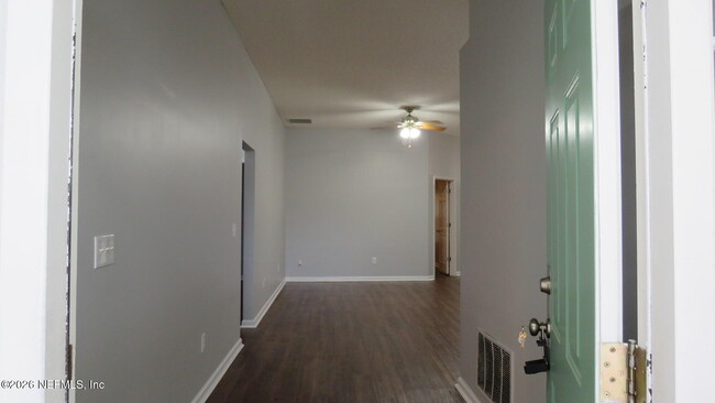 Foto del edificio - 1823 Sunchase Ct