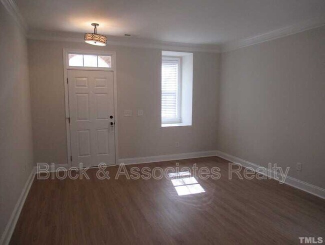 Building Photo - 417 Byrams Ford Dr