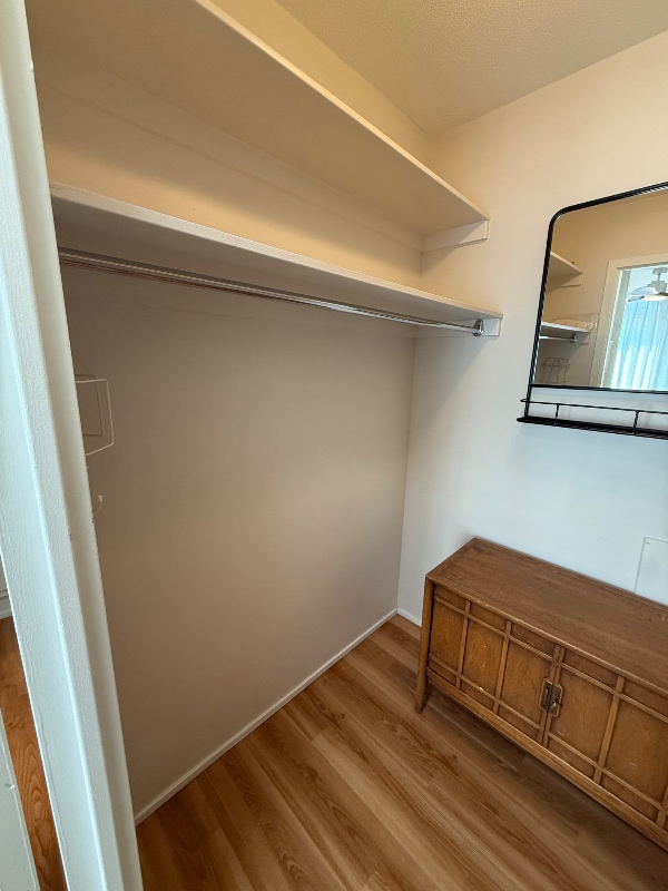 Foto del edificio - 955 Eudora St