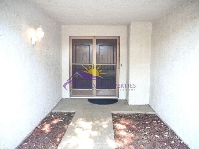 Building Photo - Beautiful 3 Bed 2 Bath 1,543 Sq. Ft. home ...