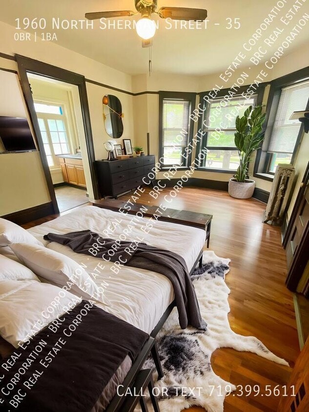 Foto principal - 1960 Sherman St