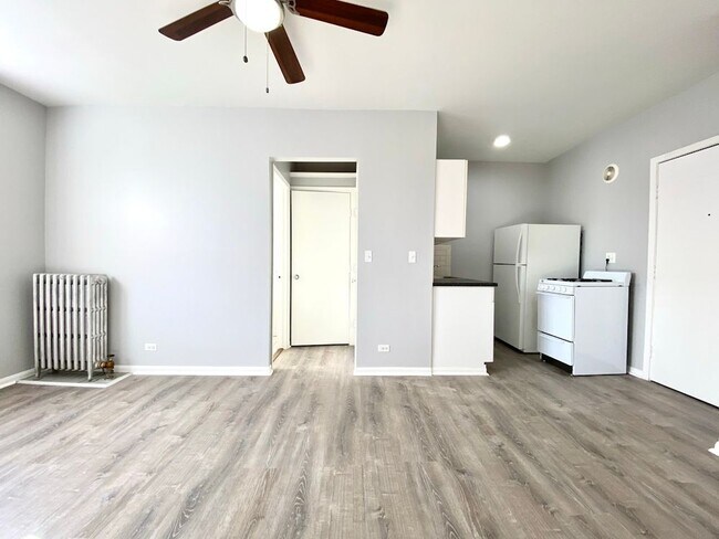 Foto del edificio - 4031 N Kenmore Ave