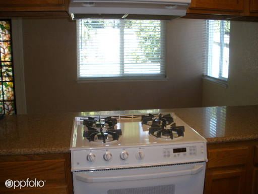 Building Photo - 321 Regency Cir