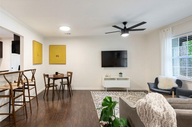 Foto del edificio - 604 Orland Blvd