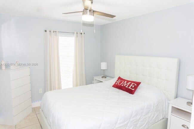 Foto del edificio - 6190 W 19th Ave