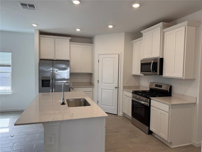 Building Photo - 12529 NW 139th Dr
