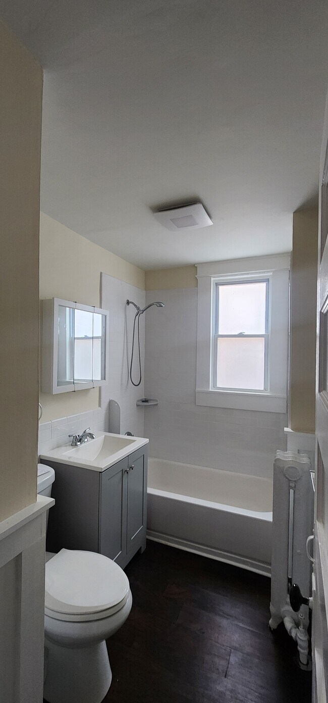 Foto del edificio - 2583 Main St