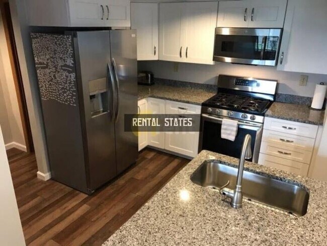 Building Photo - 3 bedroom in Champion PA 15622