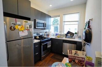 Building Photo - 15 Marney St